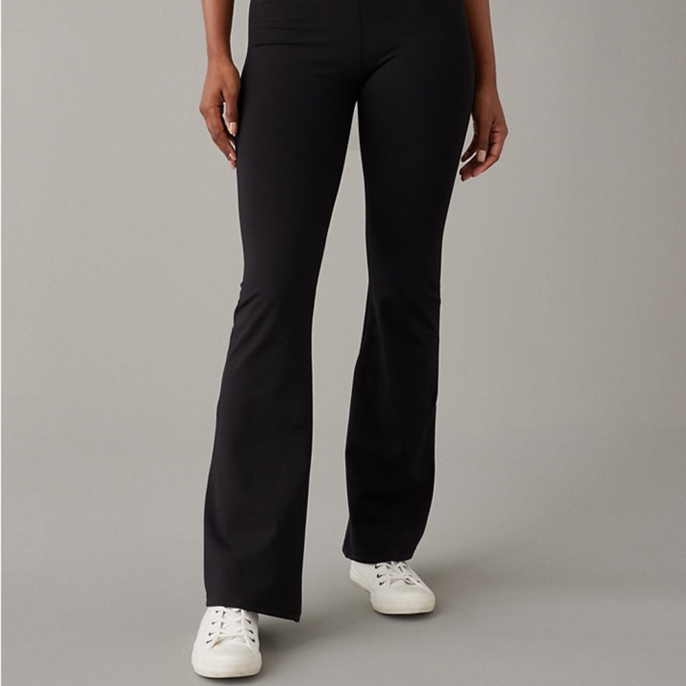 Aerie “The Everything” Flare Leggings